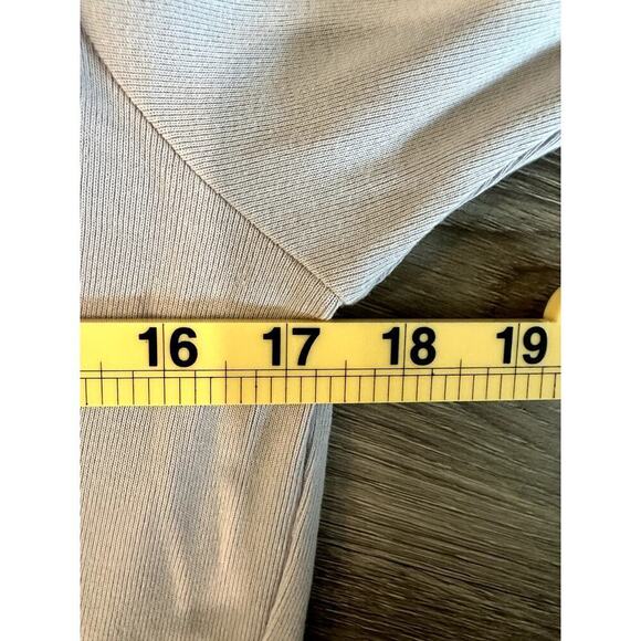 Banana Republic Women’s Long Sleeve Lilac Top Size Large L V-Neck 100% Cotton - Picture 5 of 6